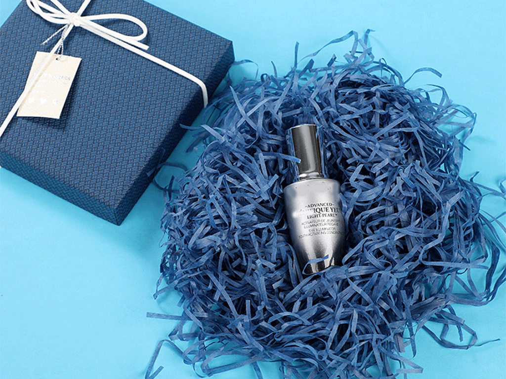 GiftsGoGo Presents: An Analysis of Raffia Grass Types and Value in Gift Packaging