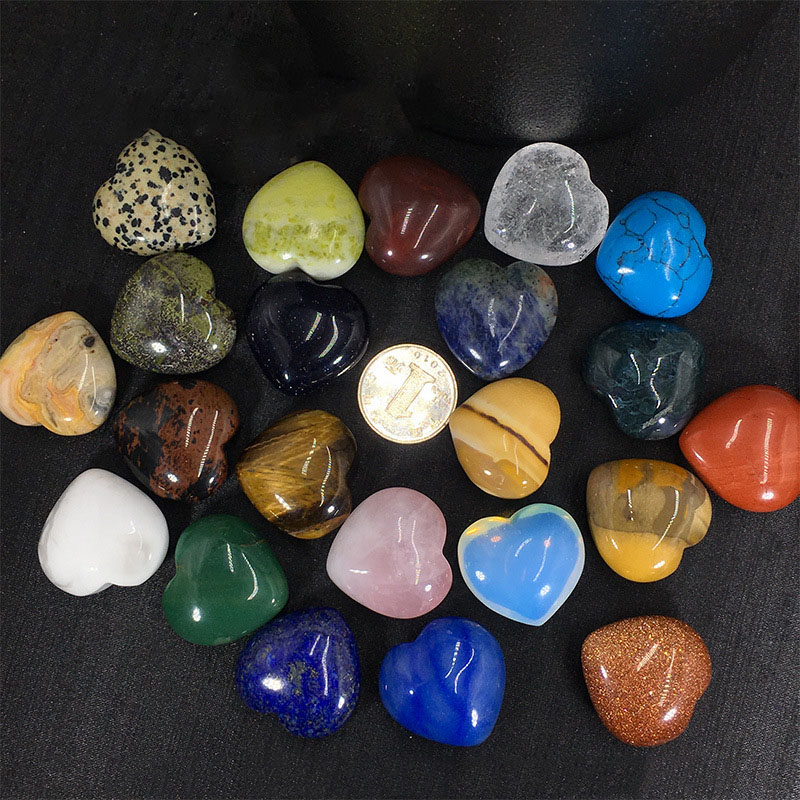 Natural crystal heart